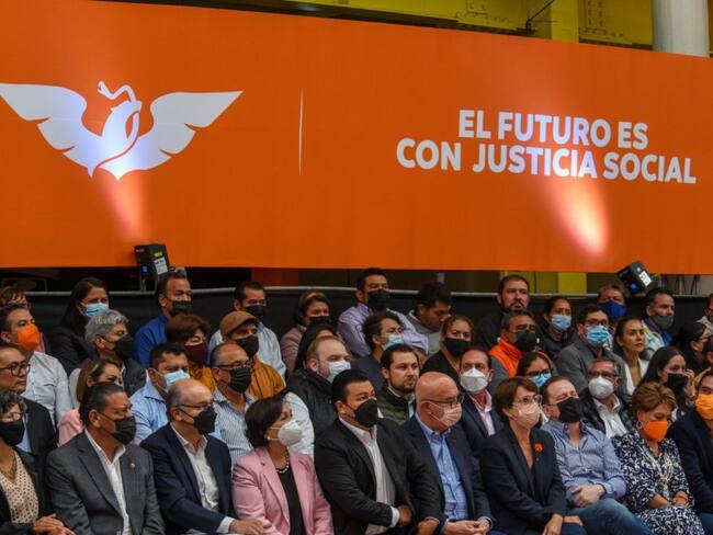 En Movimiento Ciudadano parecen "Cantinflas": líder del PRI