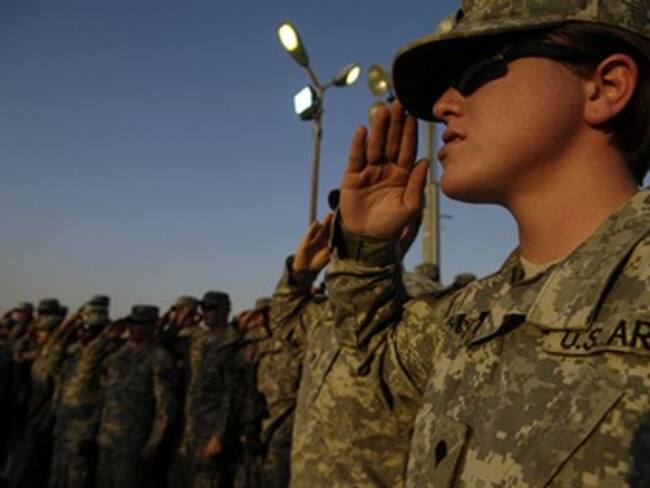 Presentarán propuesta contra prohibición de gays en ejército