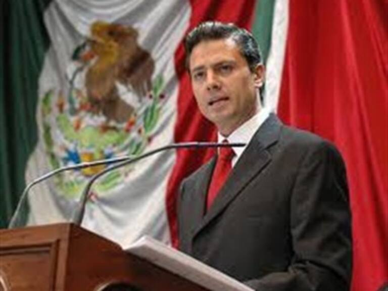 Se compromete Peña Nieto a brindar certidumbre a empresarios