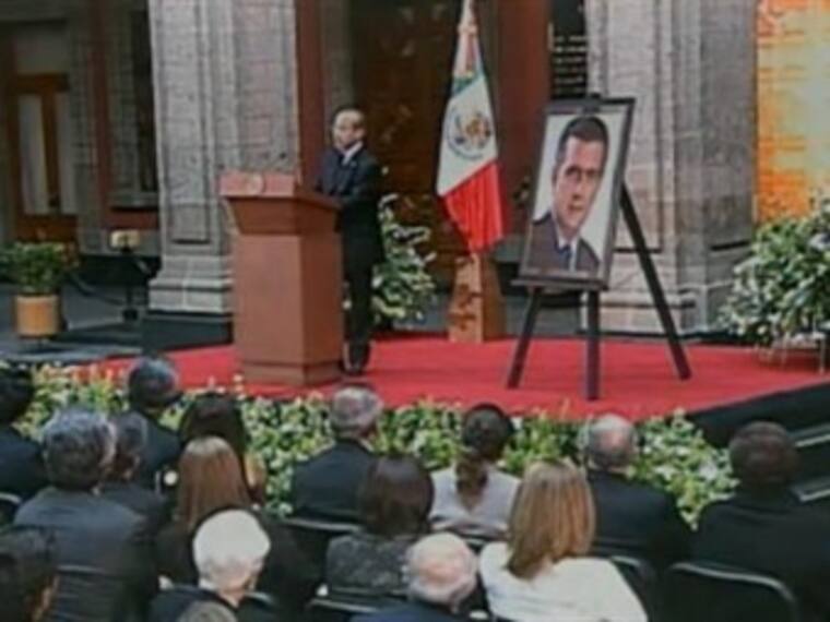 Encabeza Felipe Calderón homenaje póstumo a Alonso Lujambio