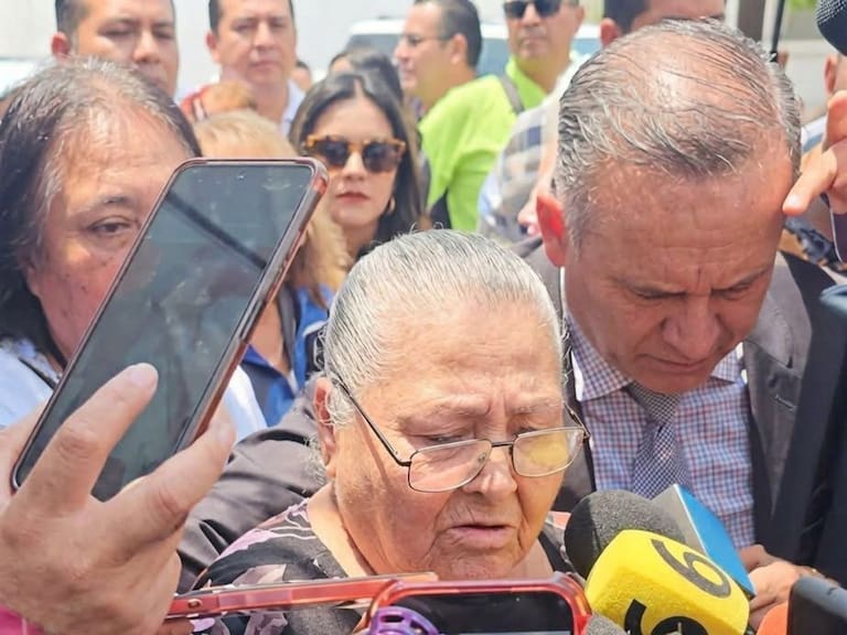 Carlota “N” abandonó esta tarde el Penal de Chalco