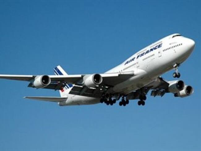 'No hay duda' que restos hallados pertenecen a avión de Air France