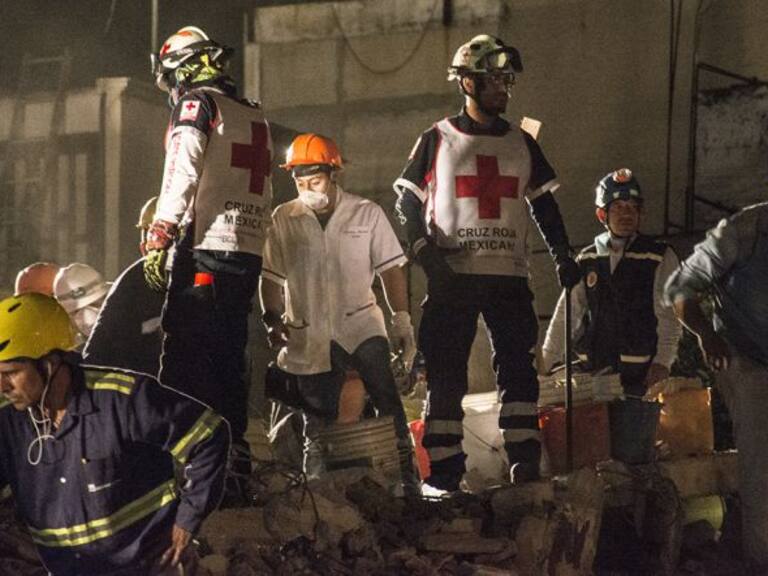 “Se investigará cada fallecimiento por el sismo”: Mancera