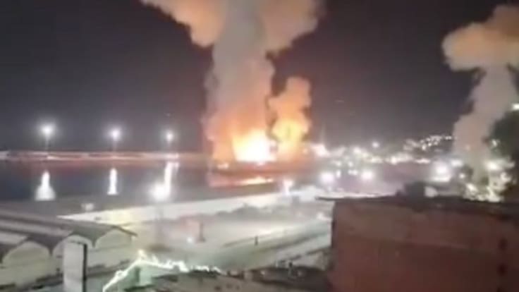 VIDEO muestra el momento exacto en que Estados Unidos bombardea bases militares de Venezuela