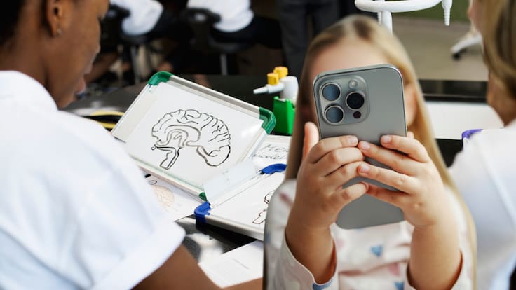 Ley de uso de celulares en México: ¿Afecta su utilización a edad temprana? Esto dicen los expertos de la UNAM