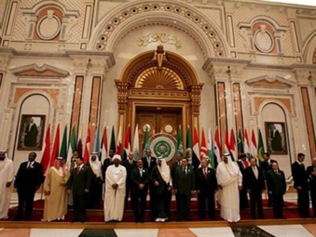 Podría anunciar Liga Arabe comisión para Libia propuesta por Chávez