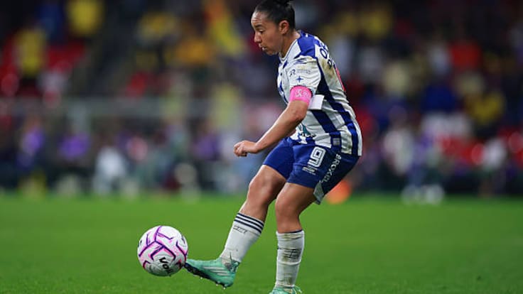 Charlyn Corral, mejor delantera del mundo: Ganadora del Trofeo Gerd Müller en el Balón de Oro