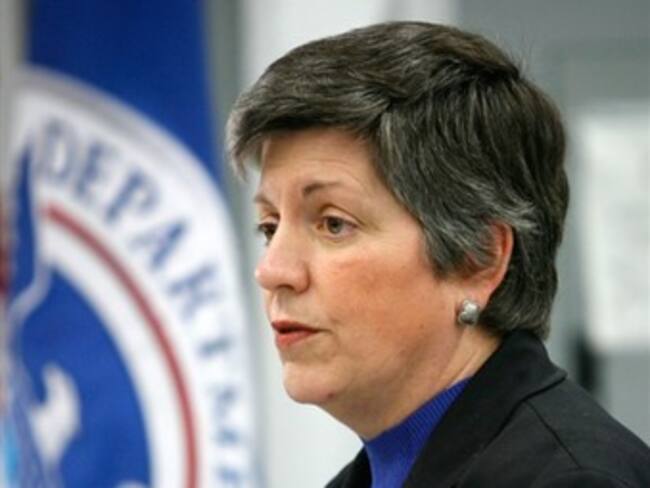 Napolitano exhorta al Congreso a elaborar reforma migratoria