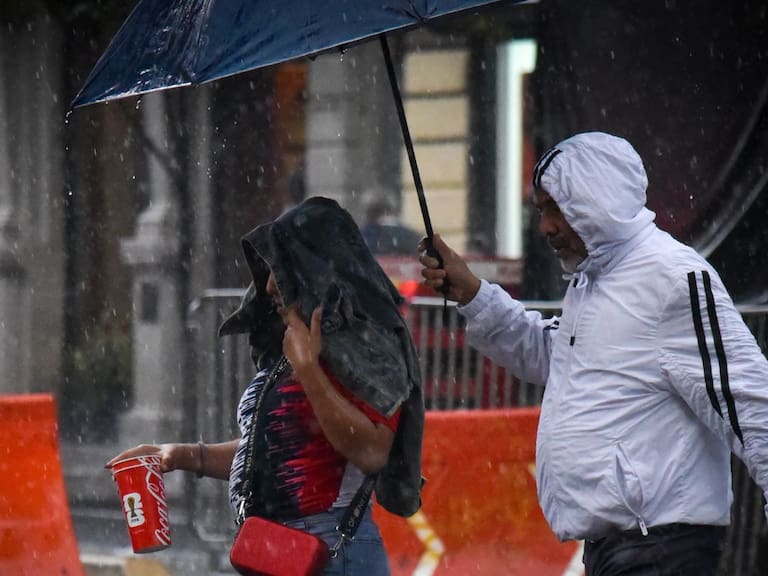 ¿a qué hora va a llover este viernes en la CDMX y Edomex?. Getty Images