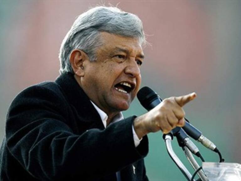 Arriba López Obrador al Zócalo