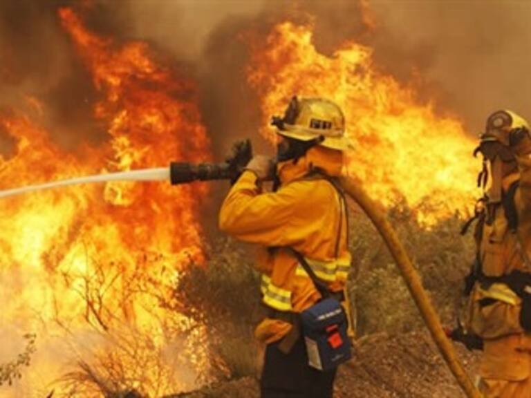 Cuatro niños fallecieron en incendio en Filadelfia