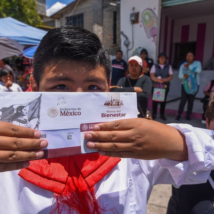 Becas Bienestar agosto: ¿Qué estudiantes recibirán el apoyo económico de 2 mil 500 pesos?