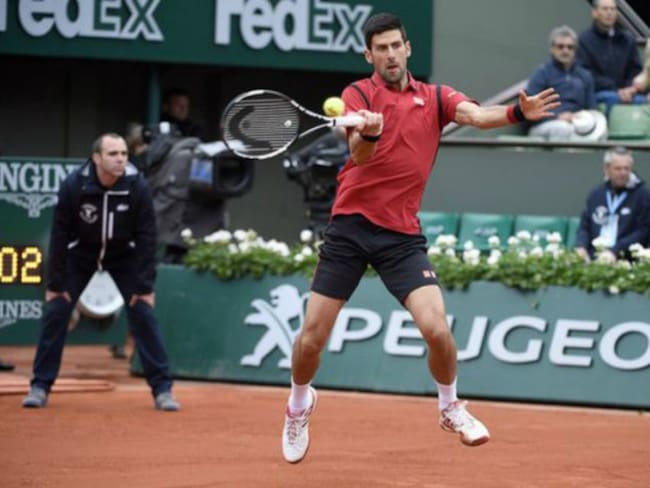 El serbio Novak Djokovic alcanza su octava semifinal en Roland Garros