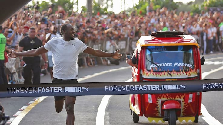 La increíble carrera de Usain Bolt contra un taxi