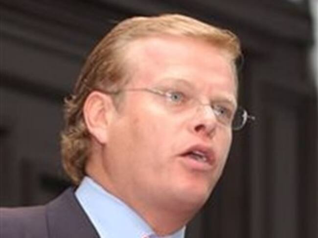 Ningún consejero del IFE tiene privilegios para integrar el INE: Escobar