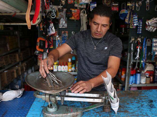 Alertan que guerra comercial entre EU y México pondrá en riesgo 800 mil negocios pequeños