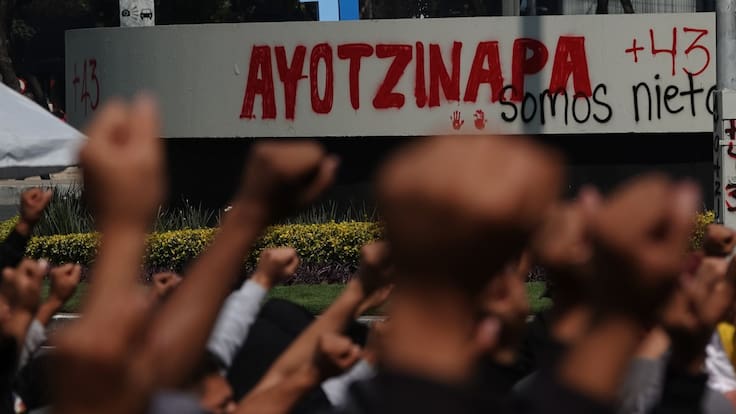 Juez ordena liberar a 8 militares implicados en el caso Ayotzinapa