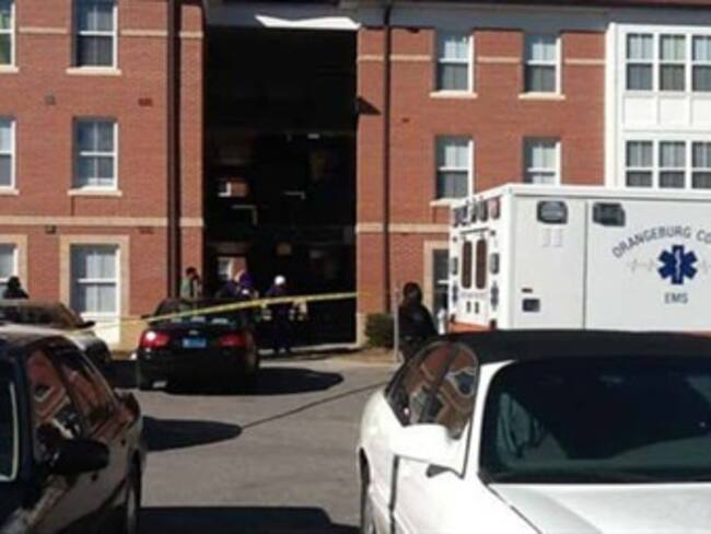 Tiroteo en Universidad Carolina del Sur deja 1 herido