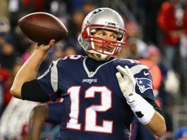 Patriotas de Nueva Inglaterra mantiene el paso perfecto