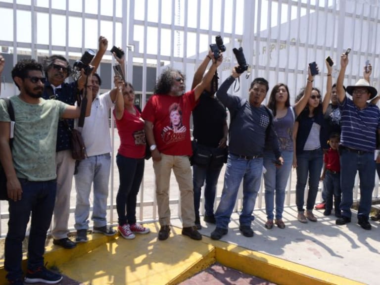 Agreden a corresponsal de W Radio y a otros seis periodistas en Guerrero