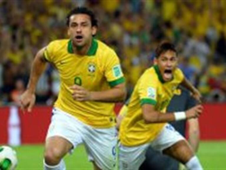 Fred y Jô, los nuevos de Brasil en la última lista antes del Mundial