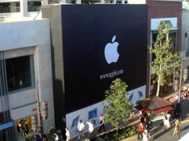 Evade Apple impuestos por 74 mil mdd