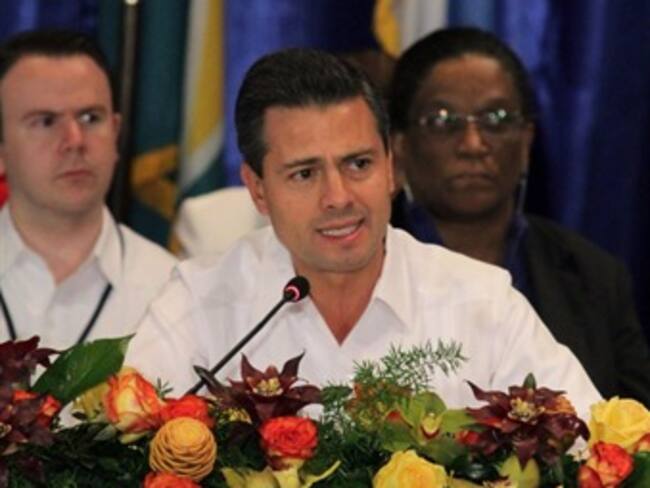 Retorna EPN regreso a México tras participar en cumbre de AEC