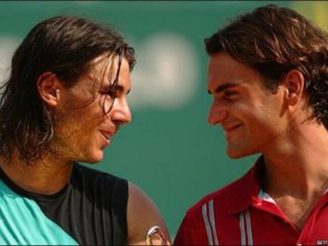 Avanzan Nadal y Federer sin sobresaltos en Qatar