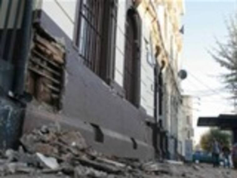 Transmisión especial: Terremoto de 8.8 grados Richter azota a Chile. Conducen Héctor Jiménez y Nacho Lozano