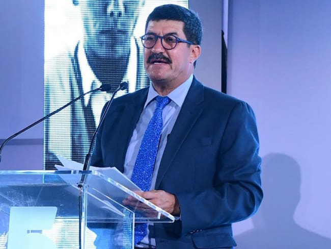 Investigar corrupción de César Duarte llevaría a EPN y Videgaray: Corral
