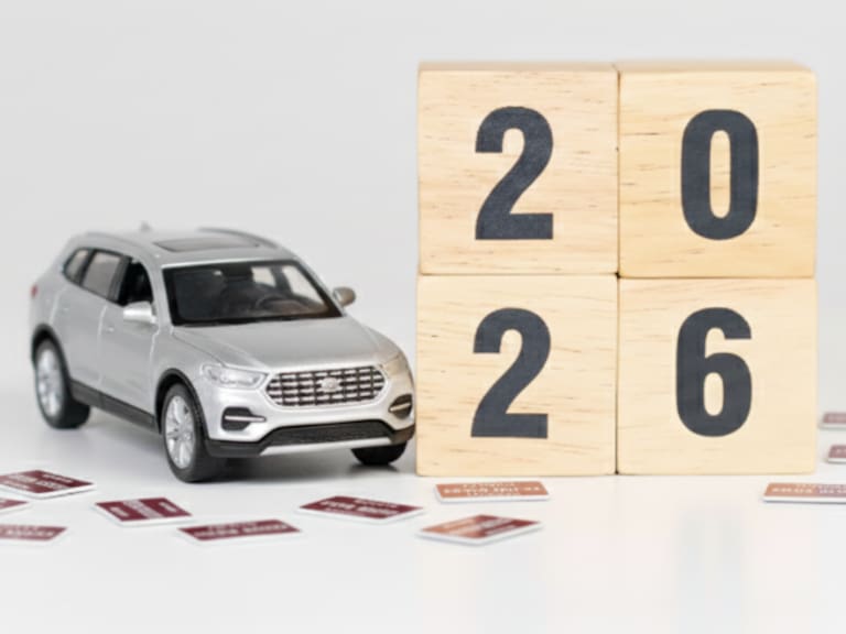 Checa si debes renovar tus placas y cumplir a tiempo con el calendario de reemplacamiento en Edomex 2026.