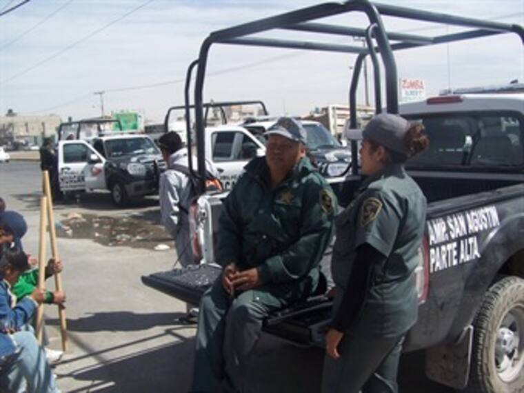 Pareja asaltada. Telésforo García Carreón, presidente municipal de Chimalhuacán. 26/02/13