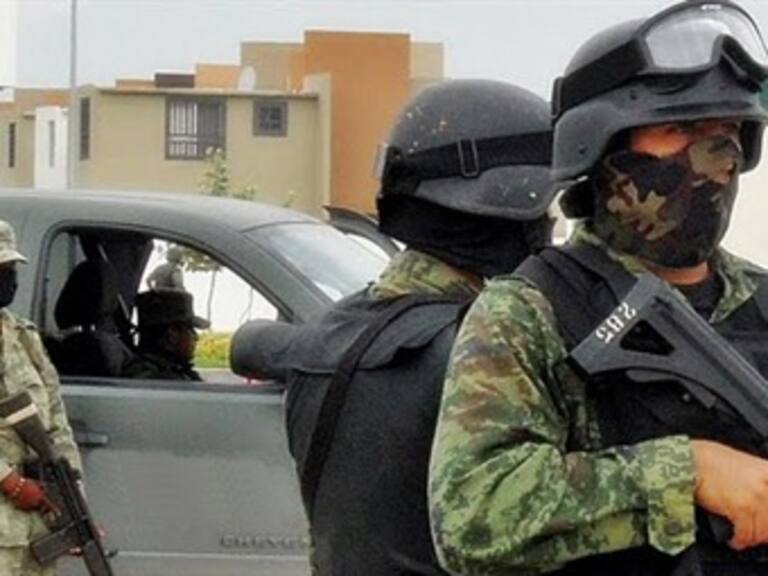 Deja enfrentamiento entre ejército y &#039;La Familia Michoacana&#039; al menos siete muertos
