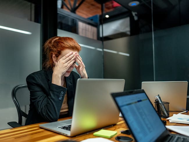 El prestigio de estar ocupado: ¿Por qué el cansancio se volvió el nuevo estatus?