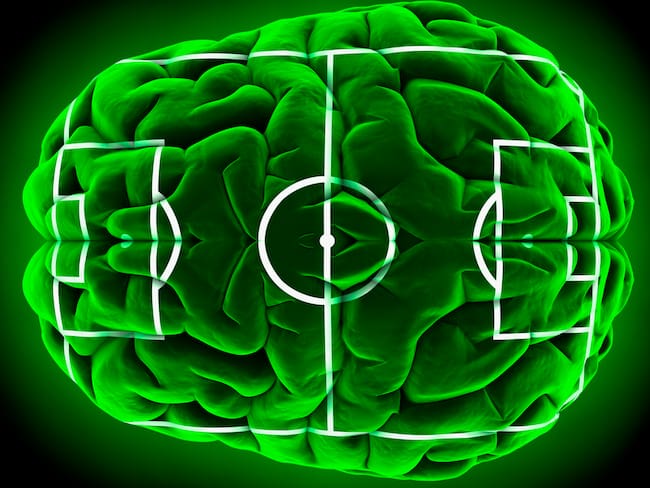 Neurociencia del fútbol: ¿Por qué este deporte secuestra tu cerebro racional?