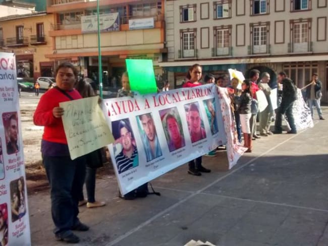 Expedientes W: Padres de los 5 jóvenes “asesinados” por policías estatales en Tierra Blanca, Veracruz