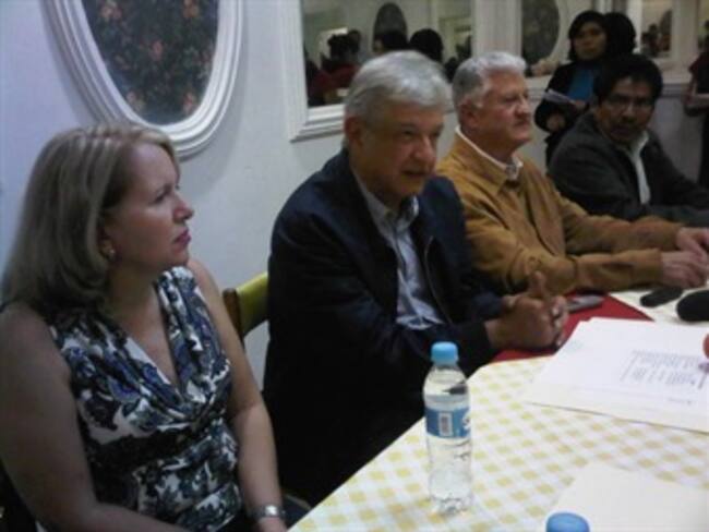 Amenaza AMLO con bloquear cualquier intento de privatización del petróleo