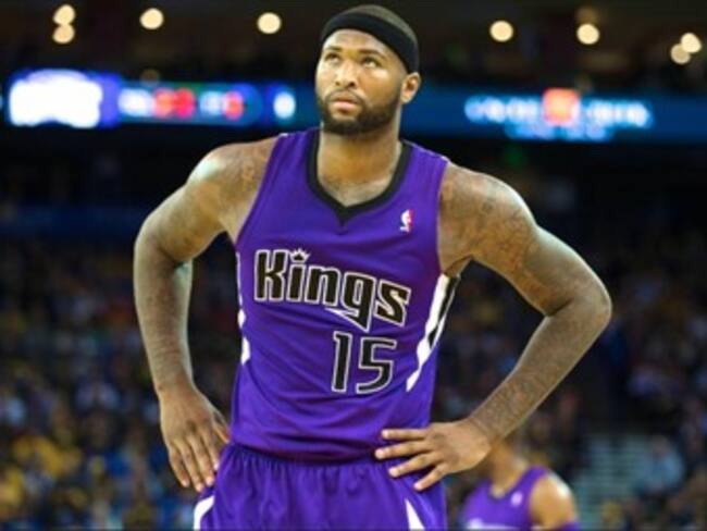 Caen los Kings ante Dallas