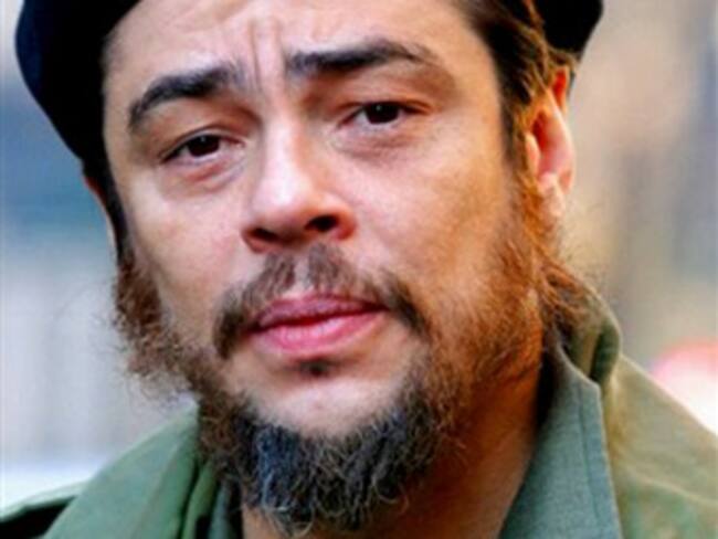 Rechaza Benicio del Toro filmar hojas de coca en Bolivia