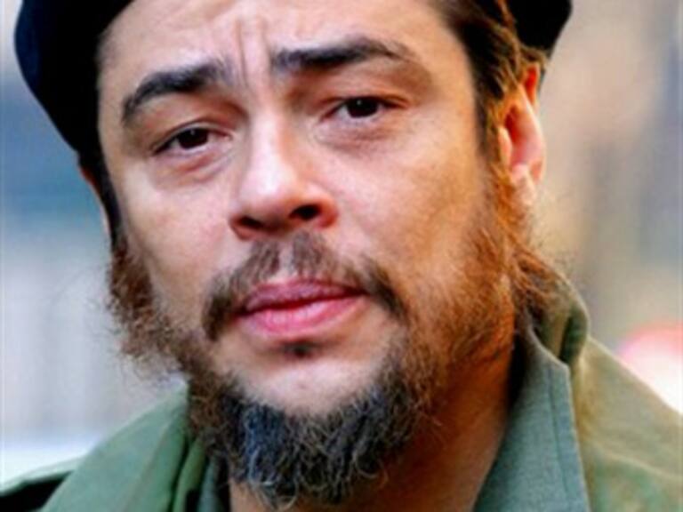 Rechaza Benicio del Toro filmar hojas de coca en Bolivia