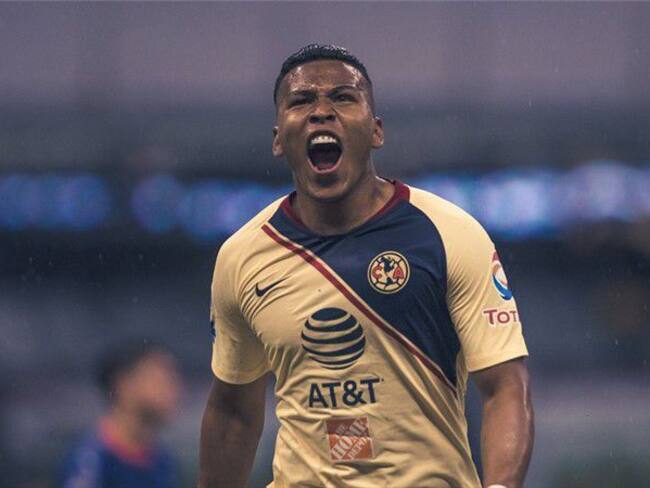 Las águilas vuelan alto