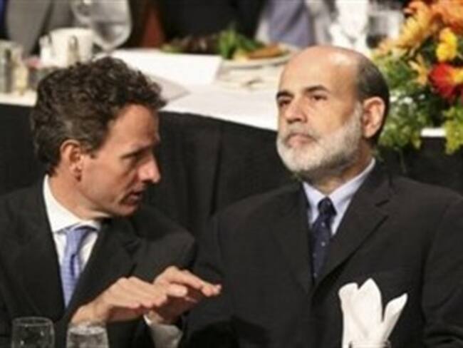 Piden Fed y Tesoro a Congreso de EU revisar normativa financiera
