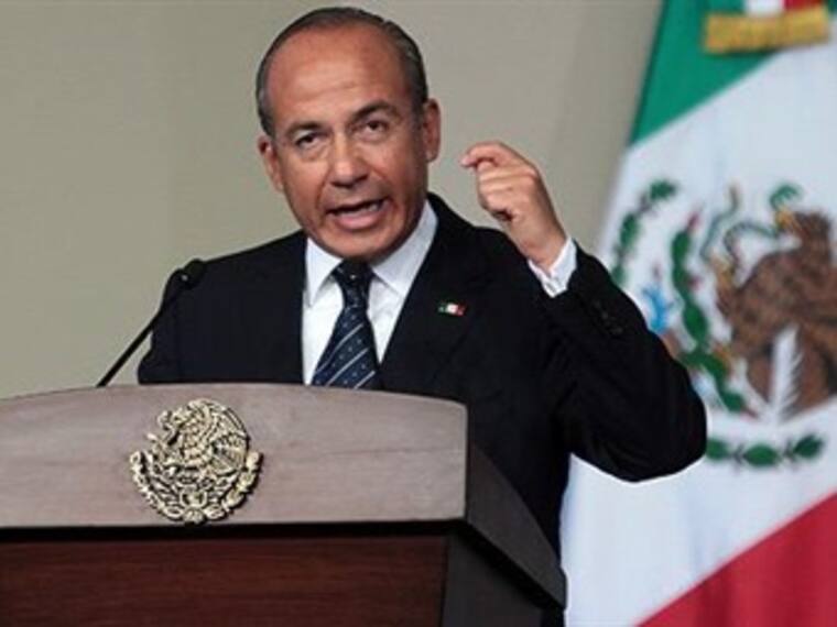 Llama Calderón a legisladores a hacer un último esfuerzo y aprobar la Reforma Laboral