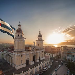 ¿Cómo apoyar Cuba sin que Trump castigue a México con aranceles? El dilema de Sheinbaum