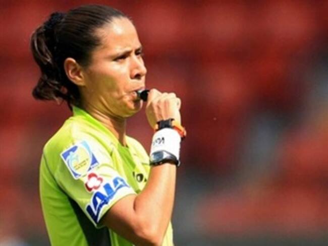 Silbante mexicana Alondra Arellano pitará en el Mundial Femenil Sub-17