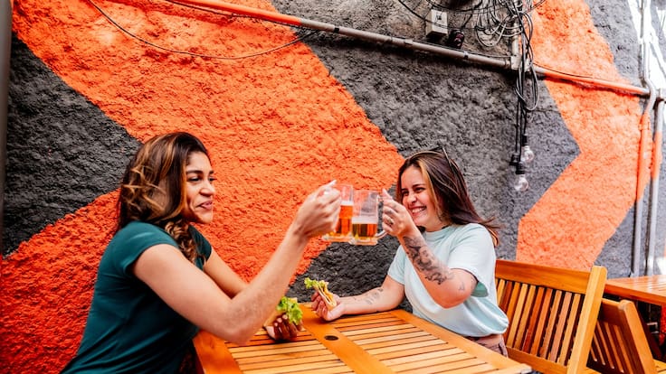 Aumenta el consumo de alcohol en mujeres en México, pero son las que menos piden ayuda: AA