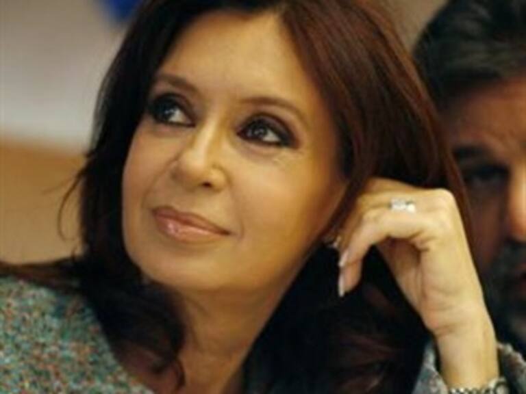 Concluye operación de la presidenta de Argentina, Cristina Fernández