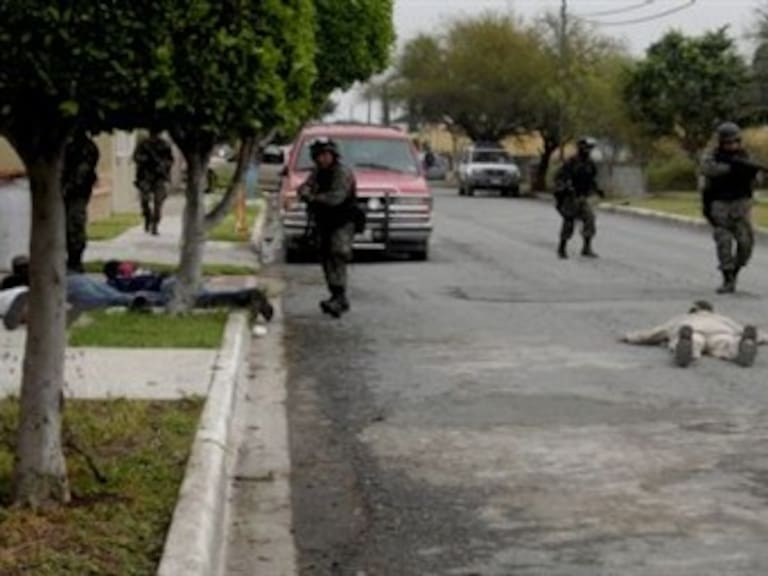 Se enfrenta PF y crimen organizado en Michoacán