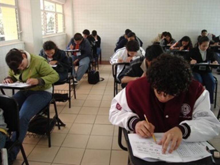 Habrá lugar para cada egresado de secundaria: COMIPEMS