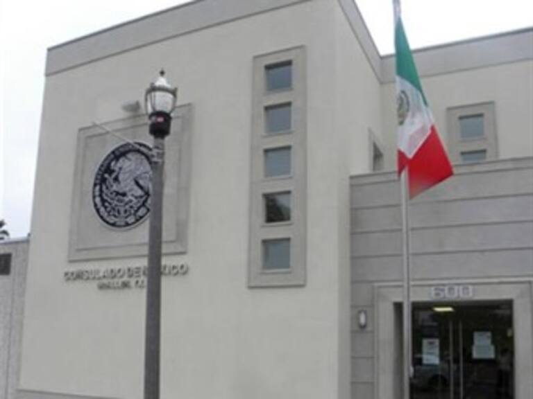 Texas: Pide cónsul a mexicanos inscribirse a IFE